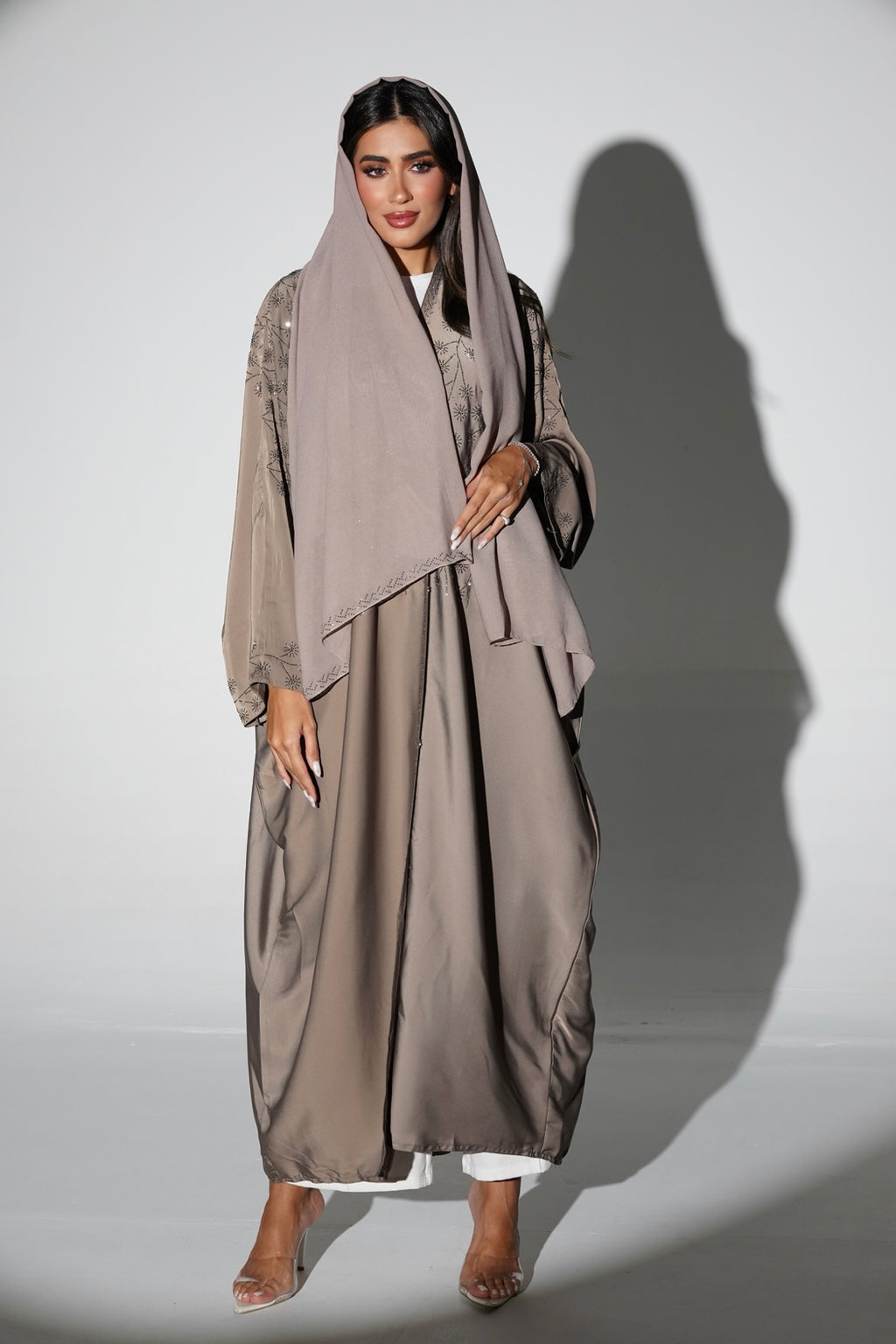 ABAYA CRYSTAL SAND